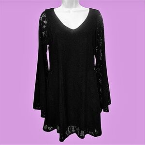 Black Floral Lace Dress | Excellent Condition | Bell Sleeves | Size Large